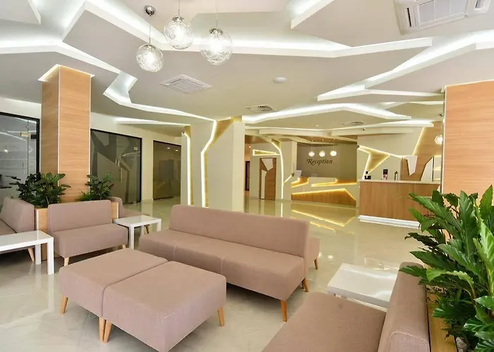 酒店 Grifid Foresta (adults Only) 3*