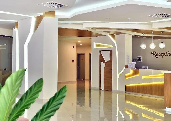 酒店 Grifid Foresta (adults Only) 3*