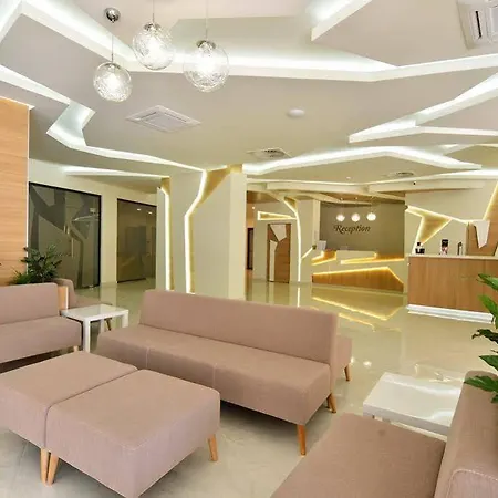 Готель Grifid Foresta (adults Only) 3*
