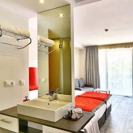 Grifid Foresta (adults Only) فندق غولدن ساندز