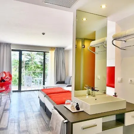 Grifid Foresta (adults Only) غولدن ساندز