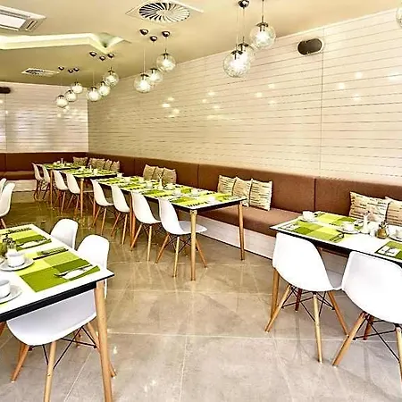 Hotel Grifid Foresta (adults Only) 3*