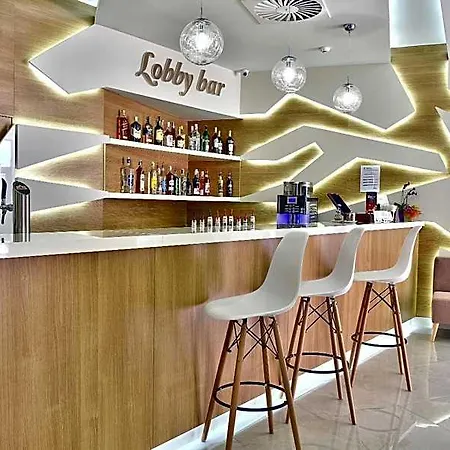 Готель Grifid Foresta (adults Only)